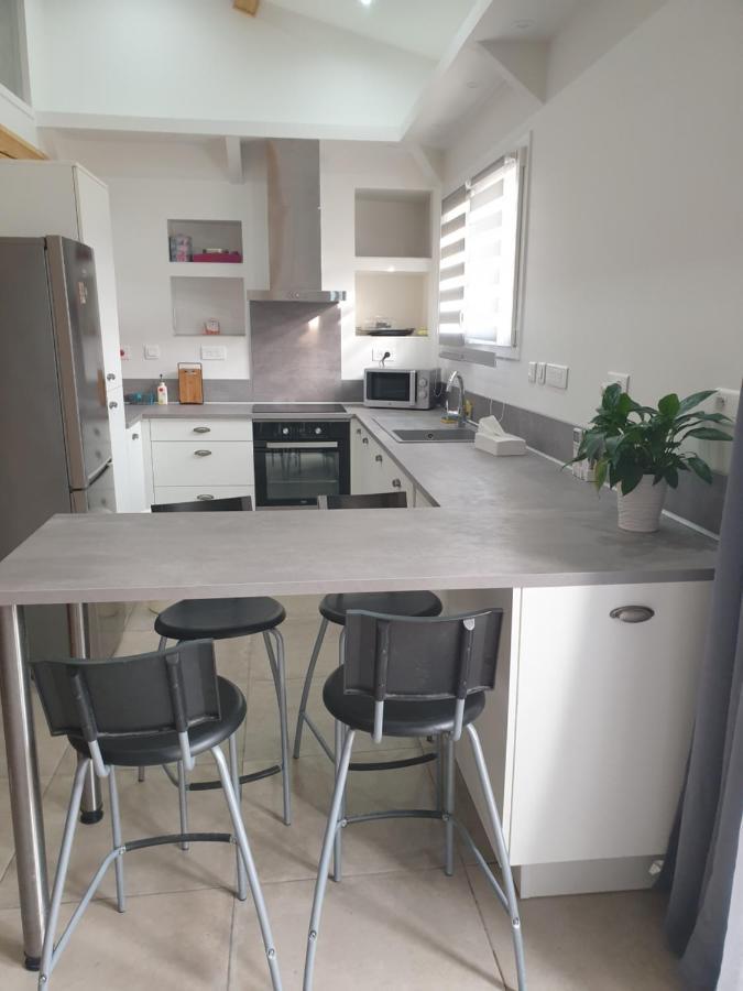 Petite Maison Meublee Entre Avignon Et Carpentras 莫里埃莱阿维尼翁 外观 照片