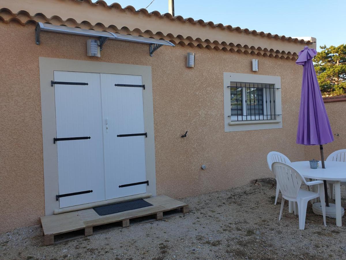 Petite Maison Meublee Entre Avignon Et Carpentras 莫里埃莱阿维尼翁 外观 照片