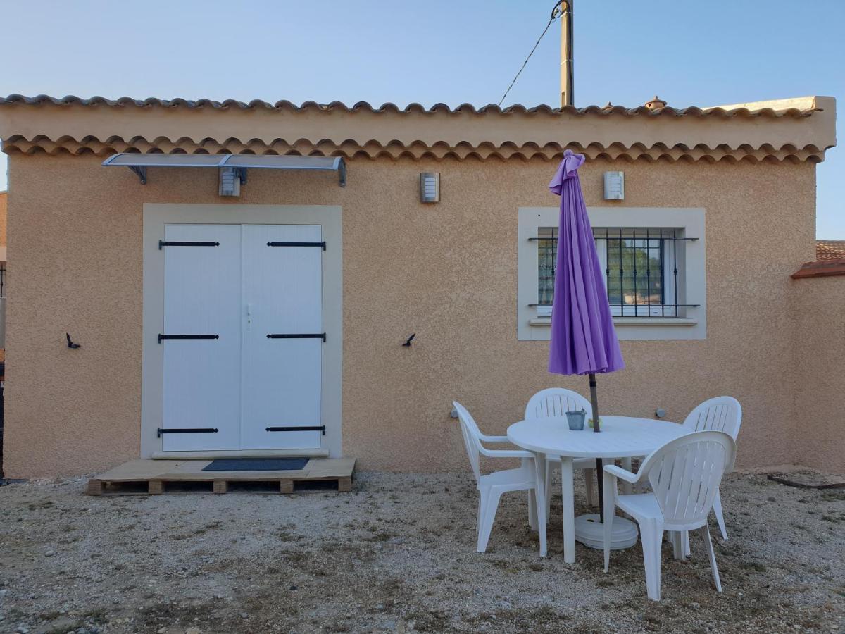 Petite Maison Meublee Entre Avignon Et Carpentras 莫里埃莱阿维尼翁 外观 照片