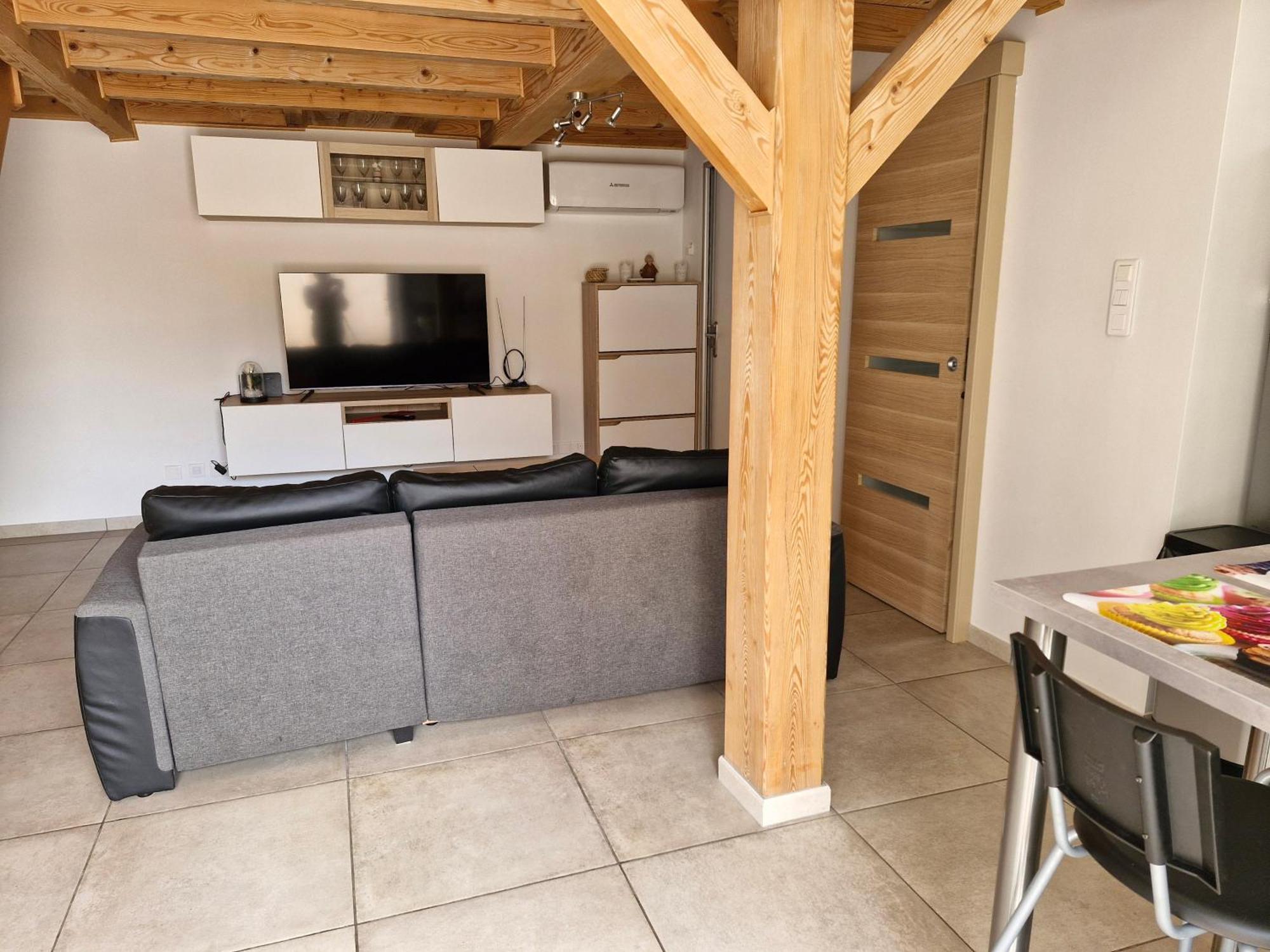 Petite Maison Meublee Entre Avignon Et Carpentras 莫里埃莱阿维尼翁 外观 照片